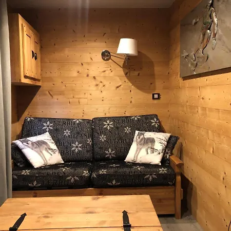 De Mae Apartment *
